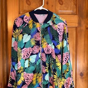 Colorful Tropical Leaf Print Jacket and Matching Shorts